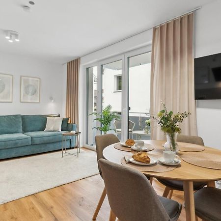 Zwei Apartments Fuer Bis Zu 8 Personen Zentral, Modern, Mit Terrasse & Balkon Bielefeld Bagian luar foto