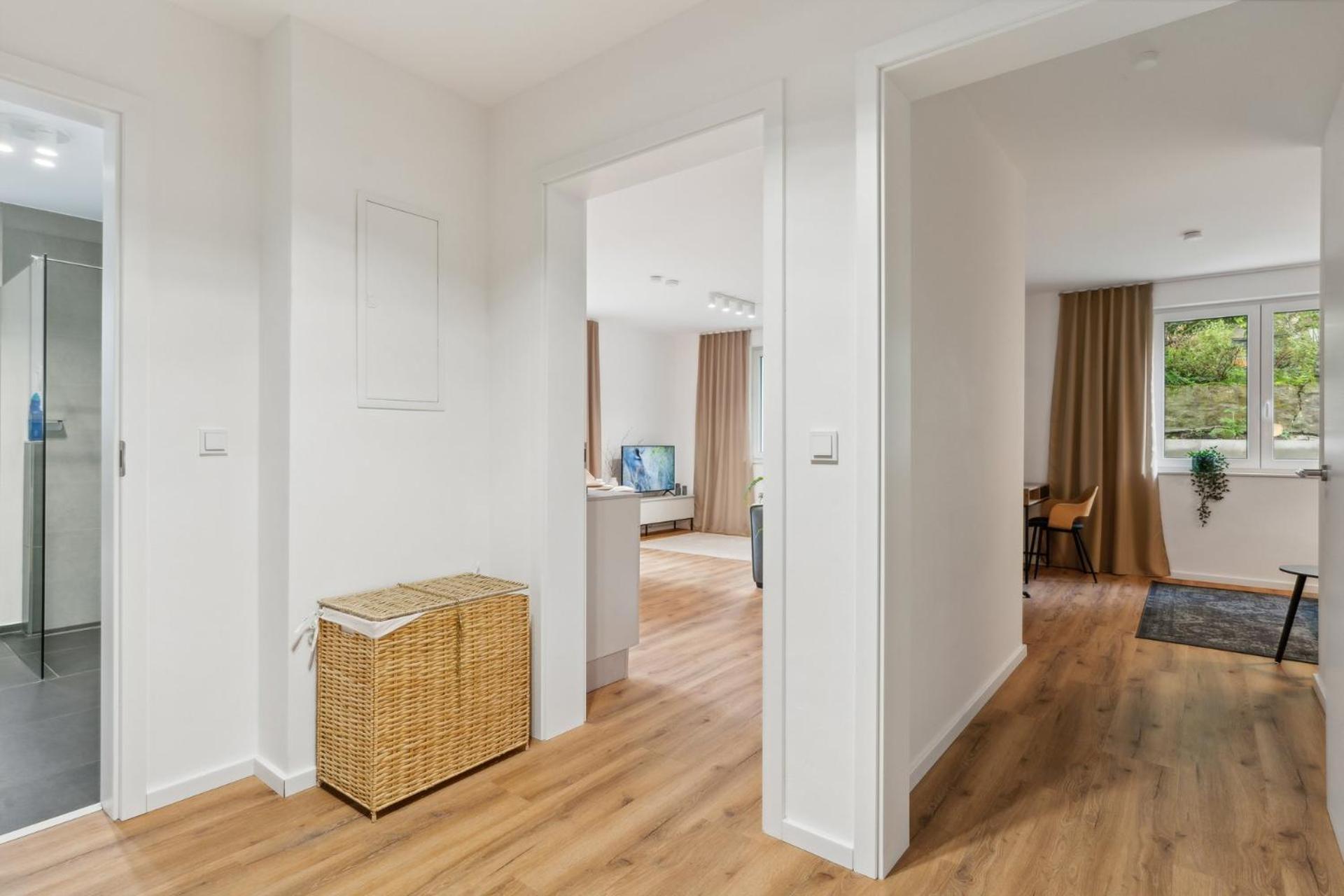 Zwei Apartments Fuer Bis Zu 8 Personen Zentral, Modern, Mit Terrasse & Balkon Bielefeld Bagian luar foto